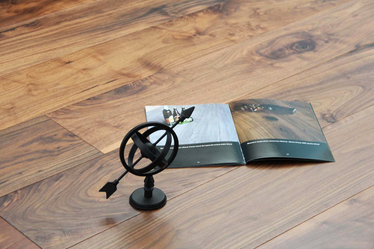 Lacquered Engineered American Black Walnut Flooring BEW2052