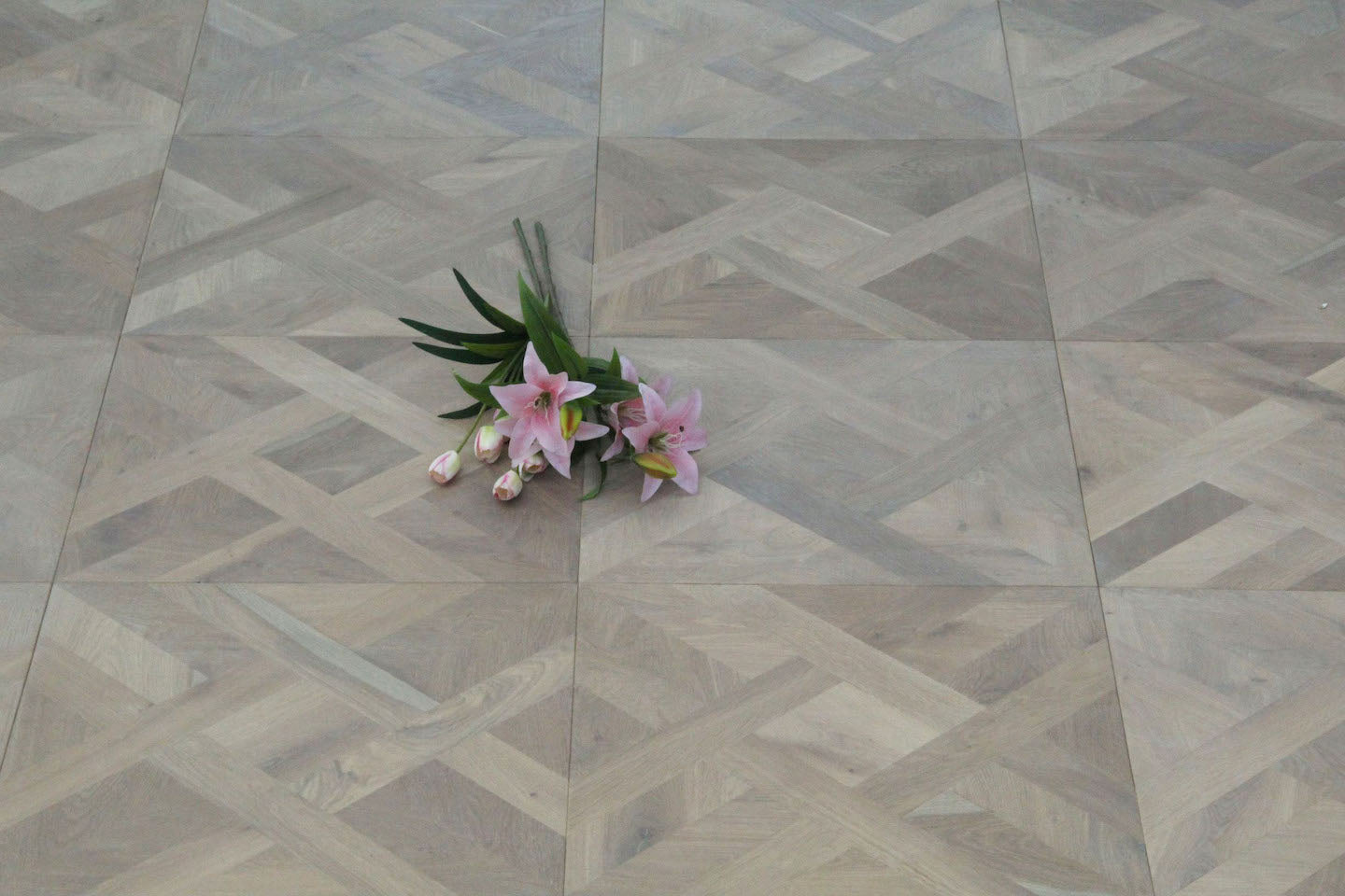 Smoked Grey Oak Parquet Versailles Flooring BPD2016